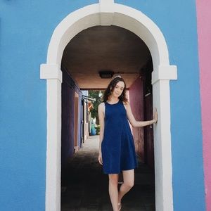 Meet your Posher, Elise